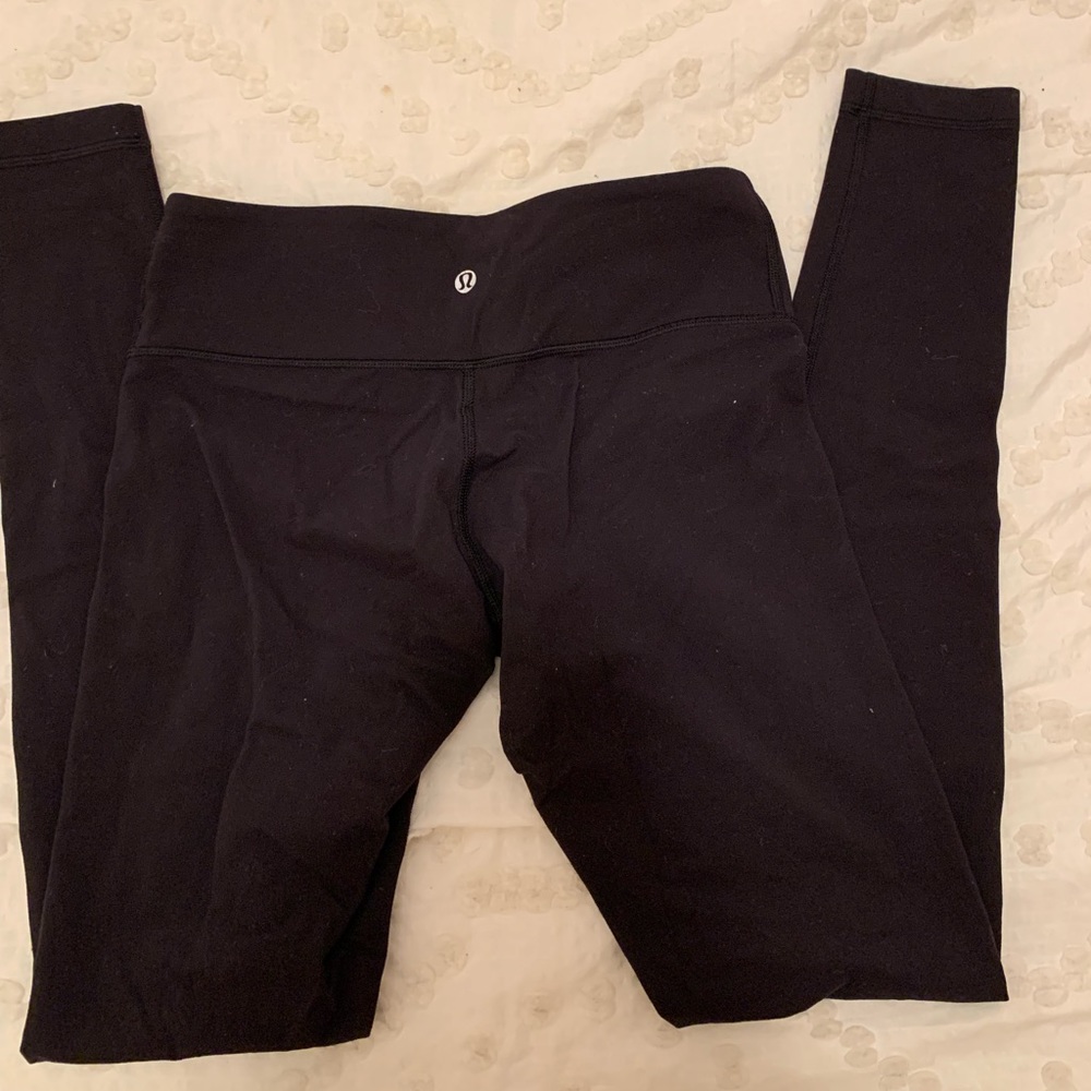 Lululemon Black Wunder Under Leggings